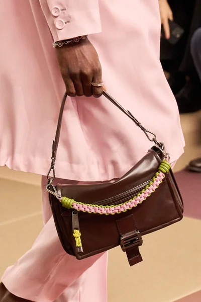 Look 162